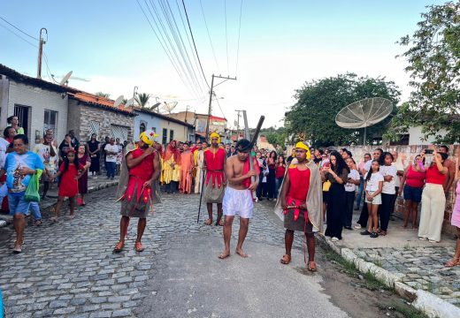 Via Sacra emociona fiéis e resgata a história de Cristo no distrito de Riacho da Guia