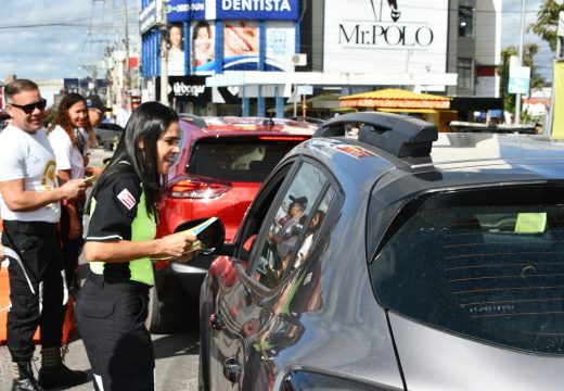 Maio Amarelo: blitz educativa alerta motoristas sobre riscos no trânsito em Alagoinhas