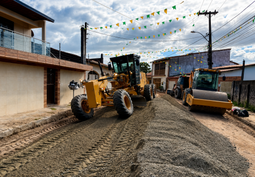 Alagoinhas: obras das ruas Thompson Flores e Inácio Bastos entram em fase final de pavimentação