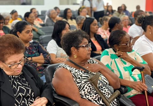 Junho Violeta: Alagoinhas fortalece rede de proteção e discute combate à violência contra a pessoa idosa