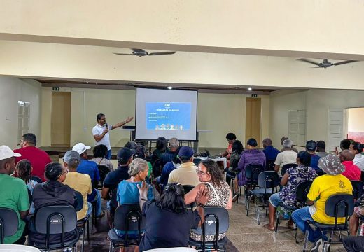 Moradores da região Sauípe definem prioridades durante plenária do Orçamento Participativo