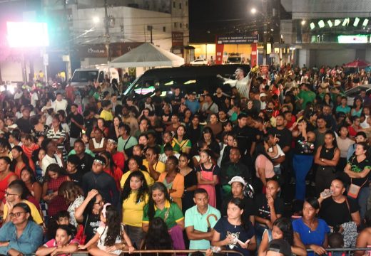Marcha para Jesus reúne multidão em louvor e oração nas ruas de Alagoinhas
