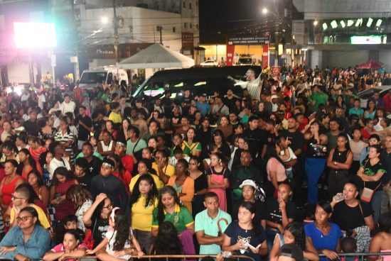 Marcha para Jesus reúne multidão em louvor e oração nas ruas de Alagoinhas