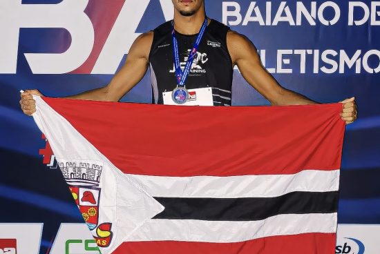 Atleta de Alagoinhas conquista prata em Campeonato Baiano de Atletismo