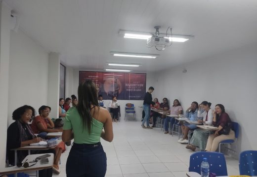 Seduc realiza formação pedagógica para diretores e coordenadores de escolas municipais de Alagoinhas