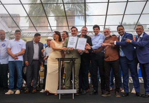 Gustavo Carmo anuncia R$ 36 milhões em investimentos durante aniversário de 173 anos de Alagoinhas