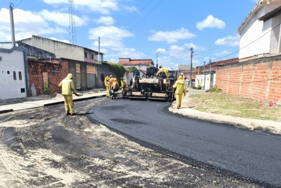 Prefeitura de Alagoinhas avança com requalificação viária nas travessas Cristóvão da Costa e Cristóvão Teixeira