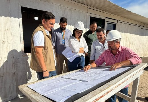 Gustavo Carmo acompanha obras de escola e creche no Santa Terezinha
