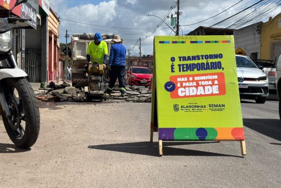 Prefeitura de Alagoinhas intensifica operação tapa-buraco em vias do Centro