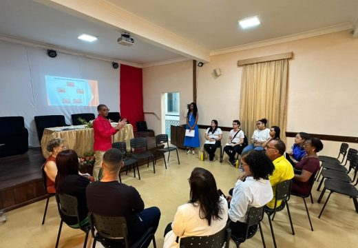 NIVAVI promove oficina sobre comunicação responsável e prevenção ao suicídio para profissionais da imprensa em Alagoinhas