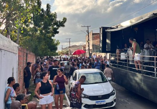 Com apoio da Prefeitura, 4º Arrastão Comunitário da Favelinha é realizado no Dia dos Pais em Alagoinhas