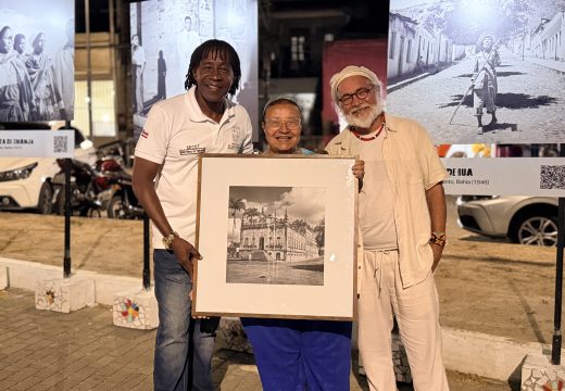 Alagoinhas recebe Caravana Verger e ganha fotografia histórica de Pierre Verger para o acervo da Figam