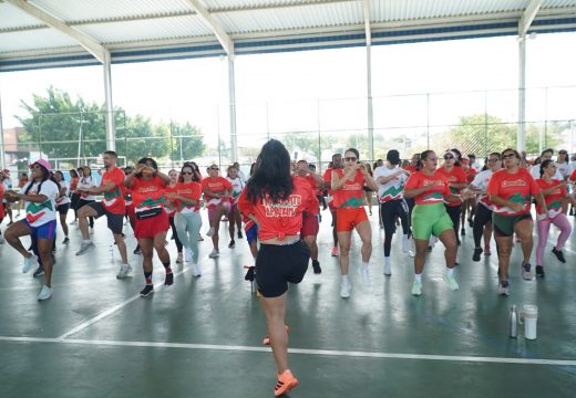 Desafio Movimento que Aproxima reúne participantes em domingo de atividades físicas e promoção do bem-estar
