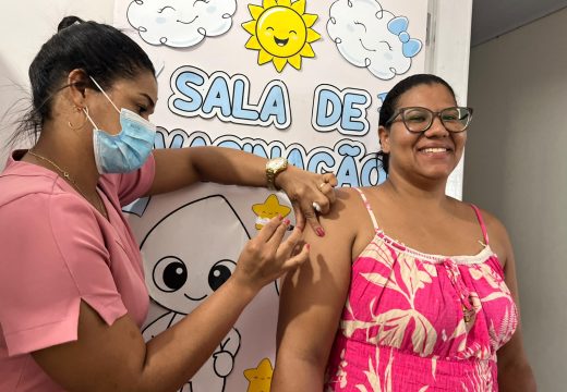 Ação de multivacinação aplica mais de 700 doses em Alagoinhas