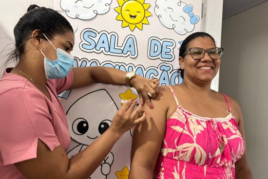 Ação de multivacinação aplica mais de 700 doses em Alagoinhas
